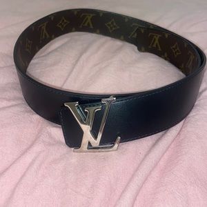 Reversible Louis Vuitton Belt